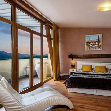 Apartments Sofia ลิฟตอฟสกีมิคูลาช ภายนอก รูปภาพ